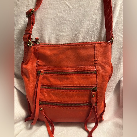 Lucky Brand Shannon Crossbody Boho Hippie Chic Soft Leather Cayenne Bag - Picture 1 of 14